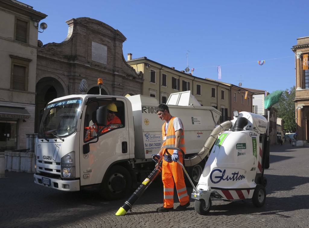 aspiratore servizio spazzamento 