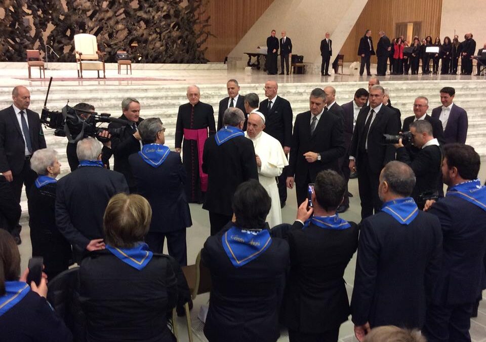 IL PAPA AI COOPERATORI: “LA NOSTRA VERA RICCHEZZA SONO LE RELAZIONI”