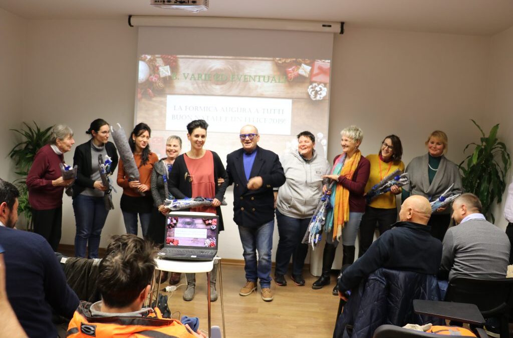 UN OMAGGIO FLOREALE A TUTTE LE DONNE DELLA COOPERATIVA