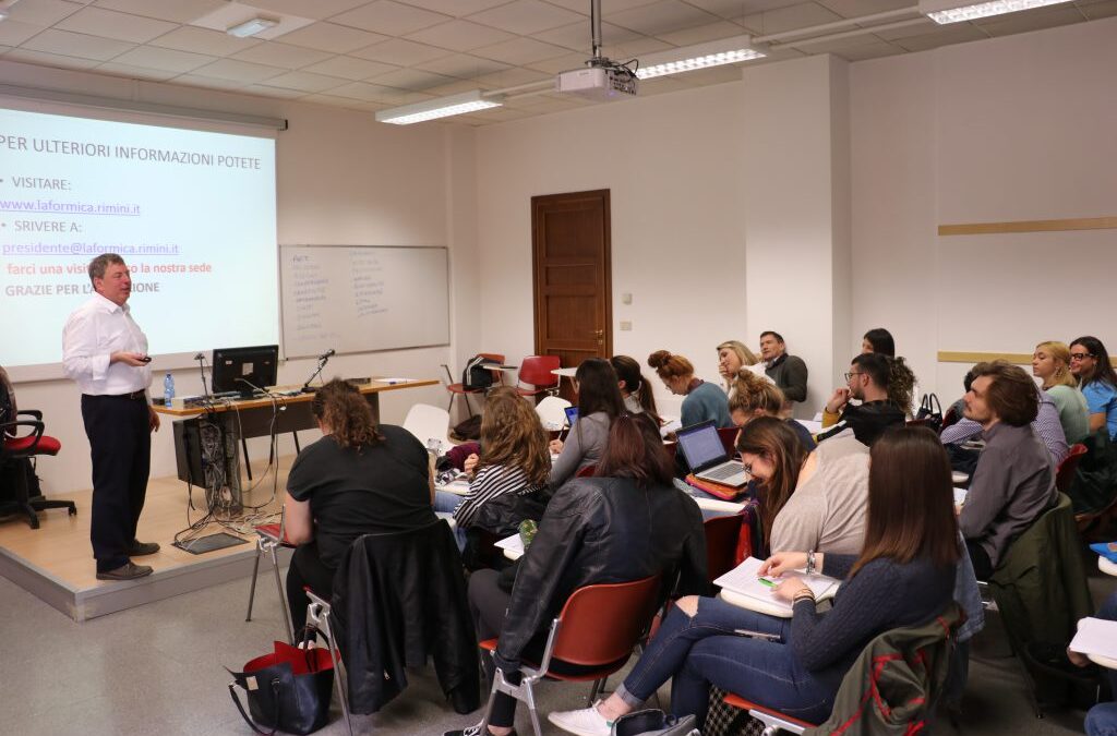 UNIVERSITA’  E COOPERAZIONE: UNA CONTAMINAZIONE CHE SI RINNOVA OGNI VOLTA